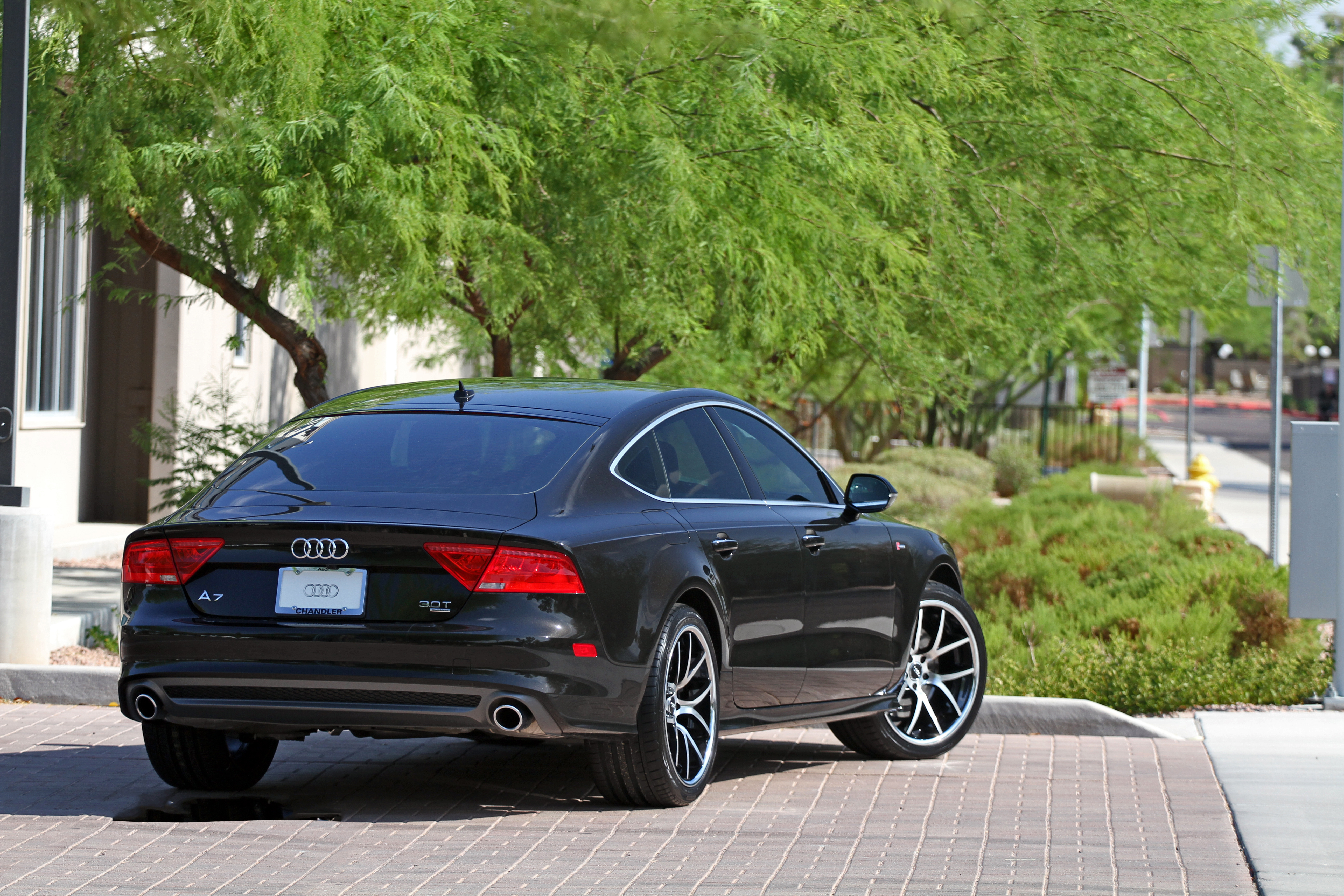 Giovanna Monza Machined Black On Audi A7